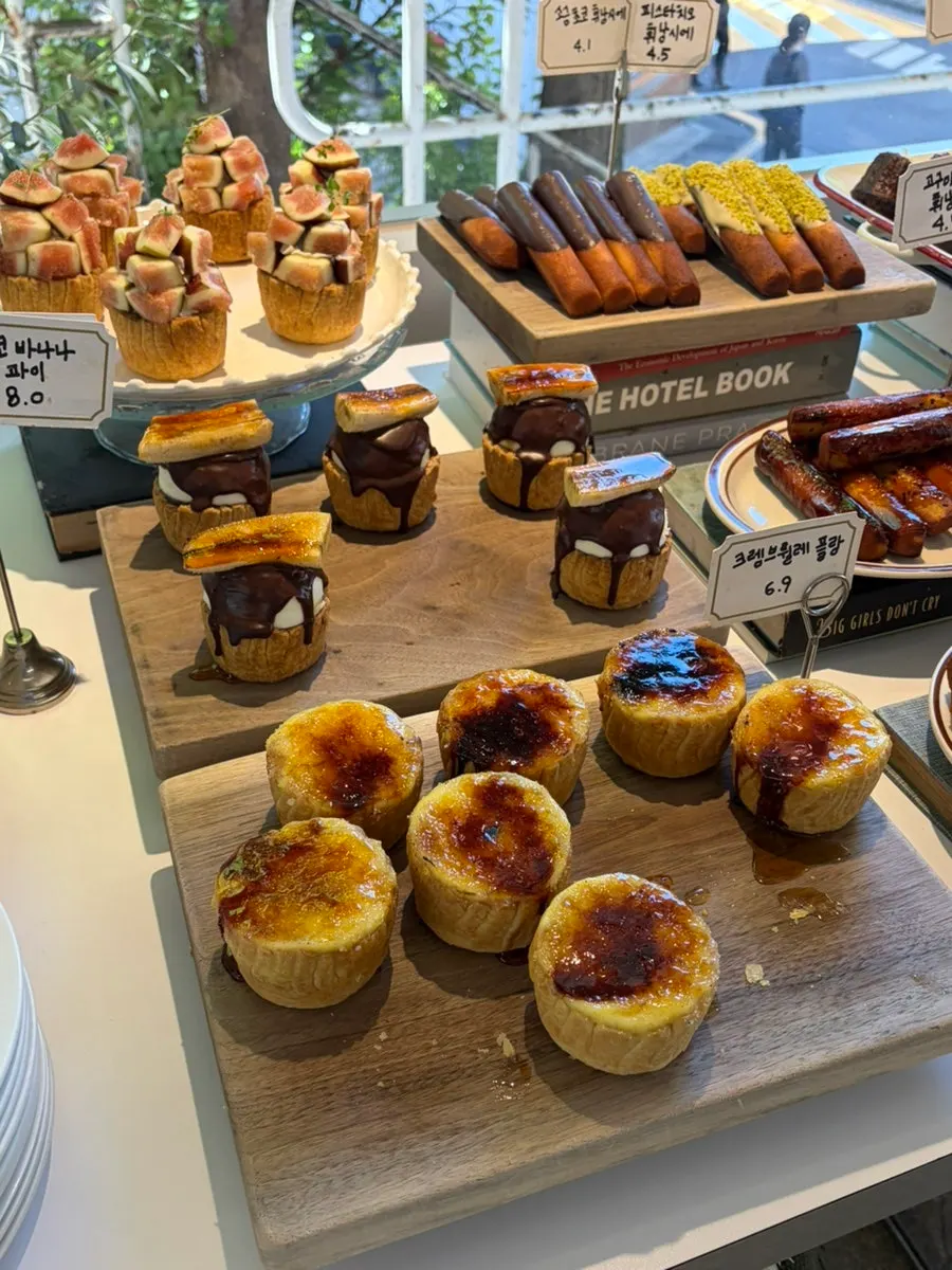 Upper and Under dessert showcase