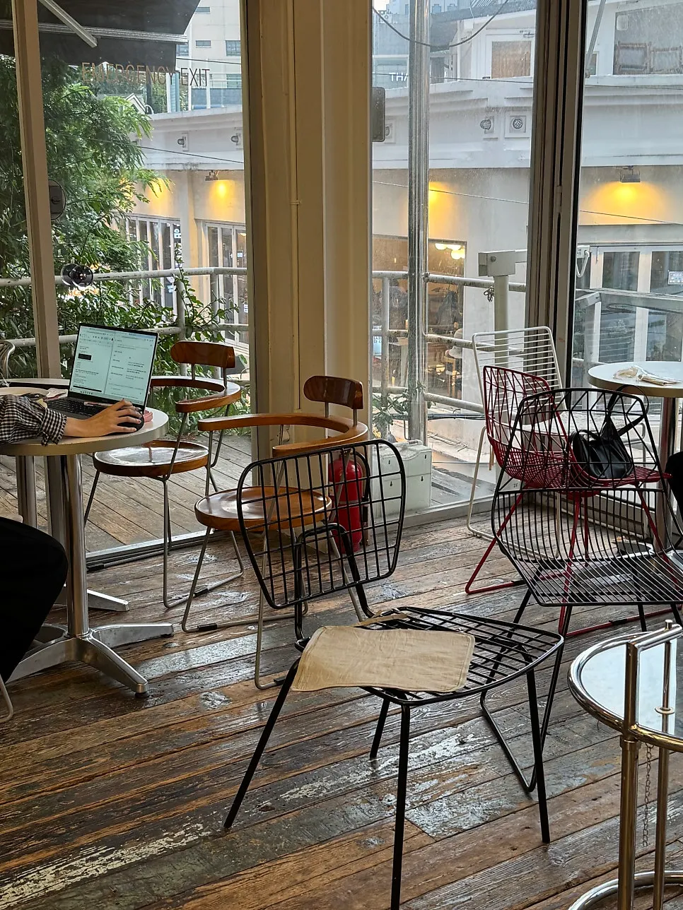 Street view from the open 2nd-floor terrace