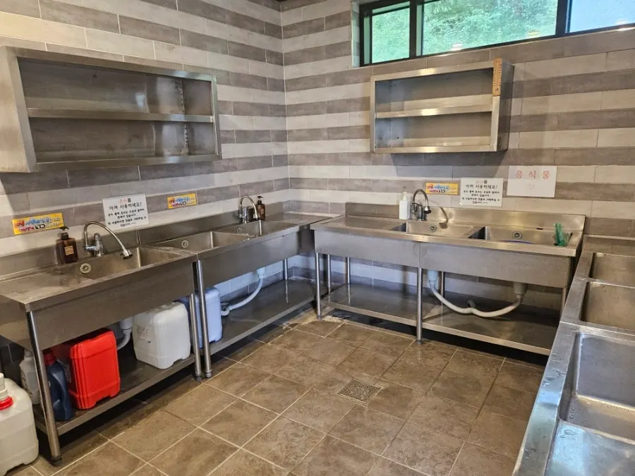 Amenity area with recycling station and shared fridge