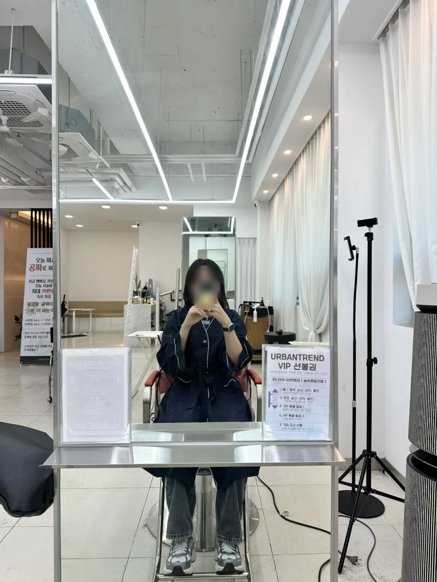 Styling seat at Urban Trend Sanbon