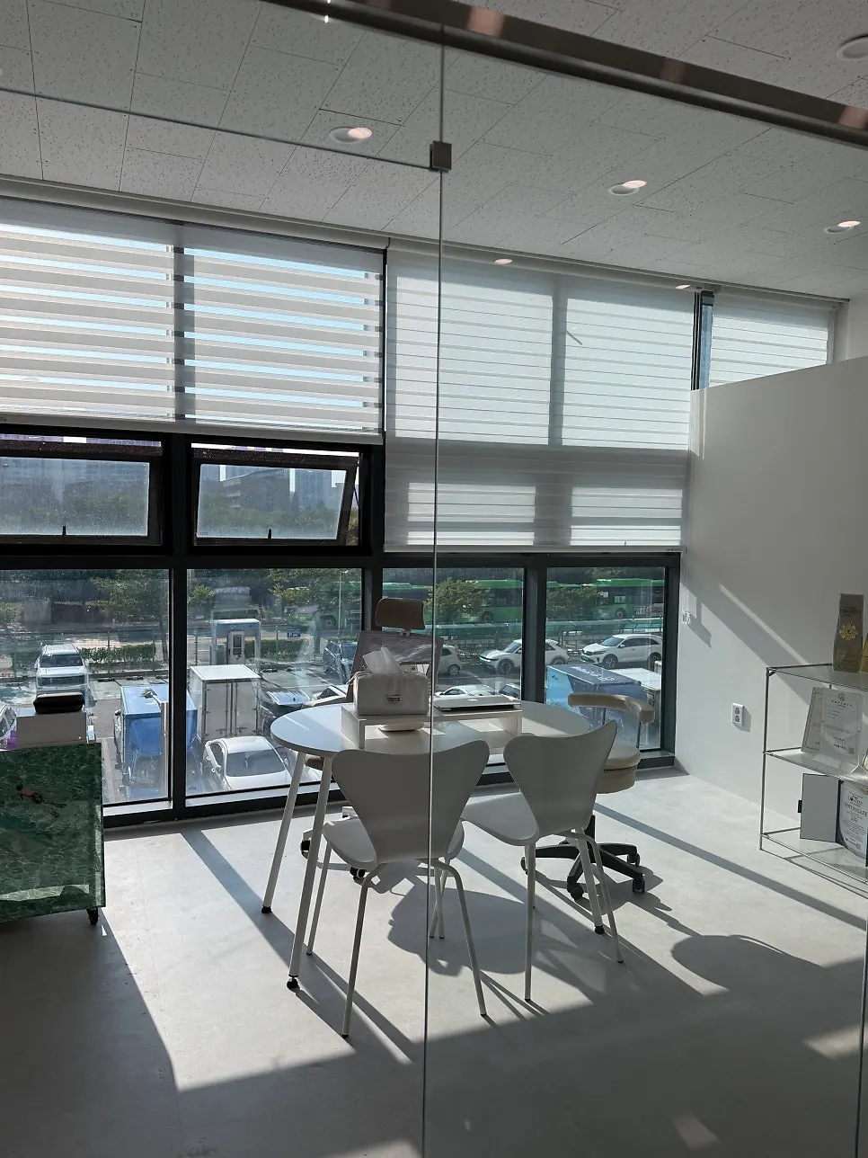 Eoriti lash treatment area