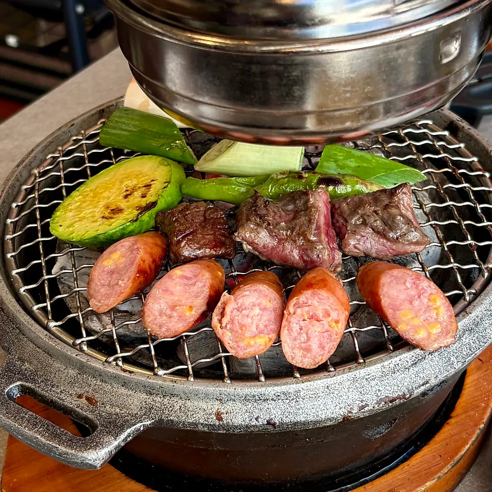 Wagyu grilled together with vegetables