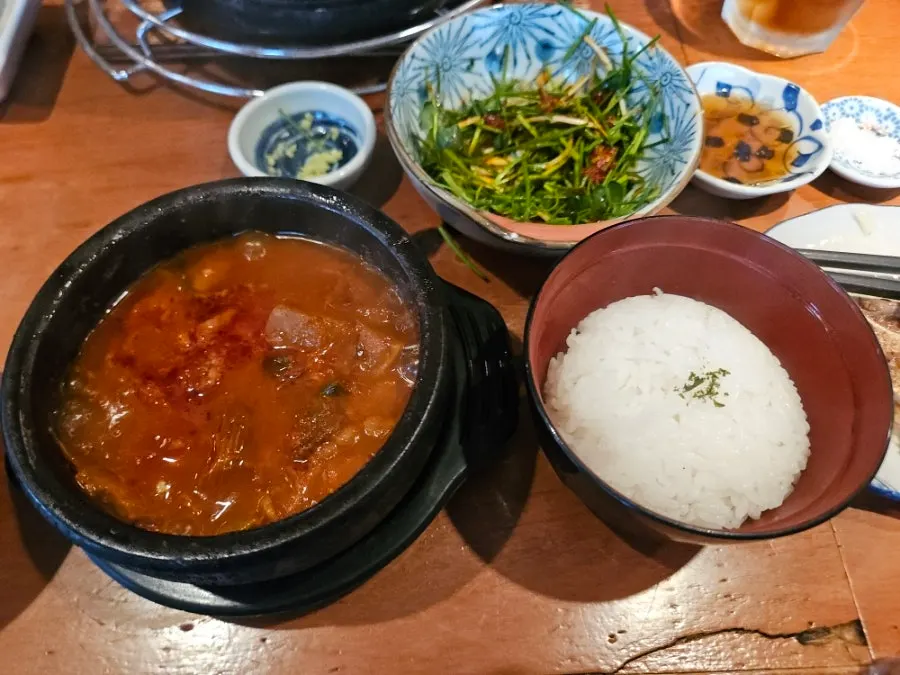 쫀득하게 구워진 특양 구이