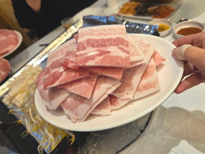 시오야끼 설명이 담긴 매장 안내