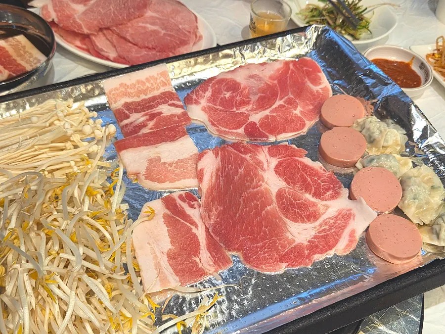 한돈 냉삼 클로즈업