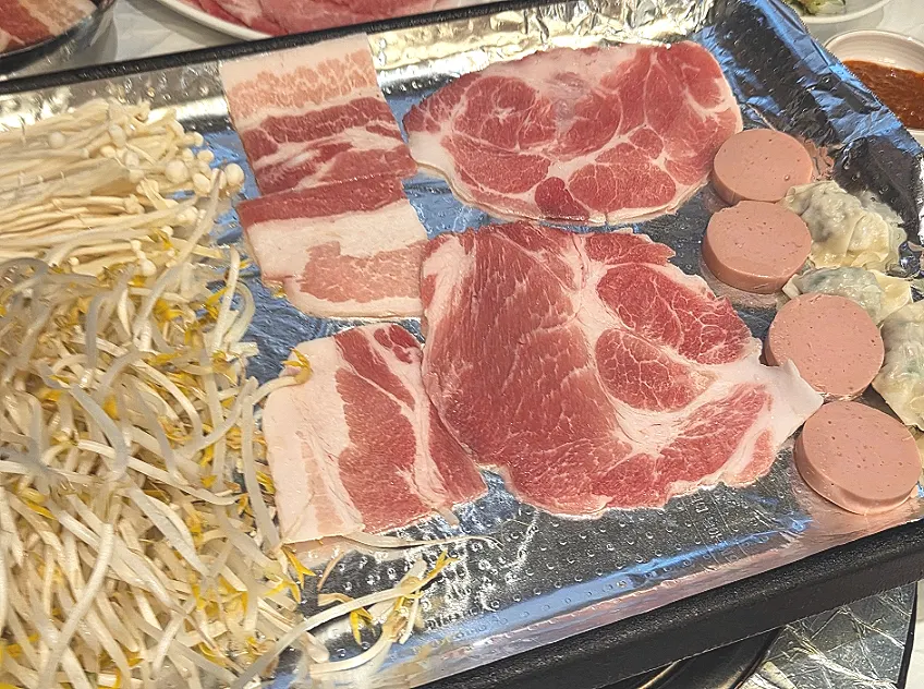 사장님이 직접 구워주는 불판