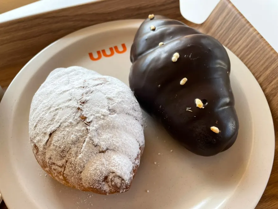 内含牛奶奶油的纯牛奶奶油盐面包