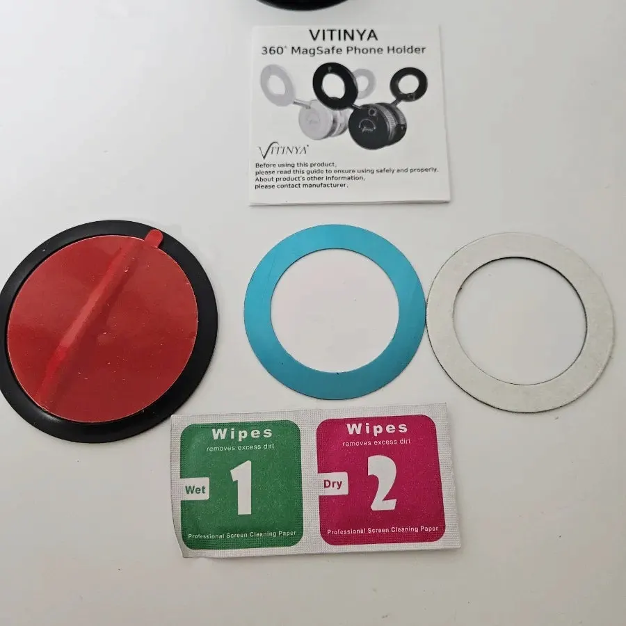 Dashboard mount installation using the round pad