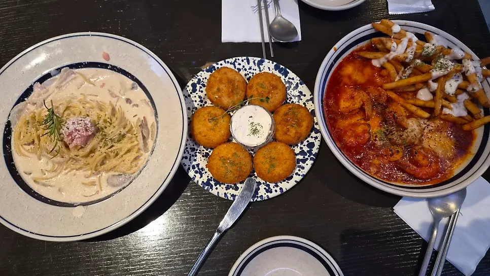 Close-up of the mozzarella chili shrimp plate
