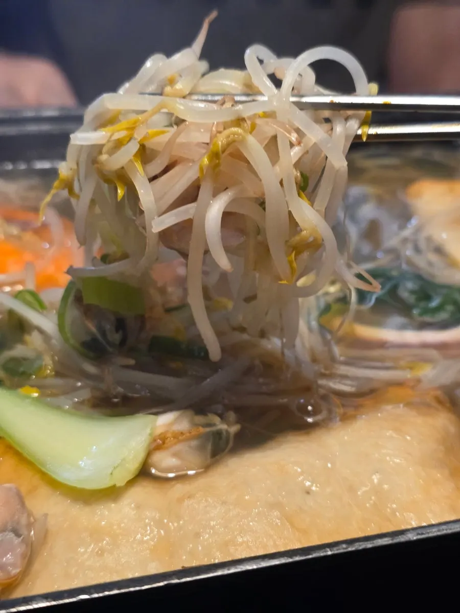 Scallop dan kerang dalam bacha-bada-jjim