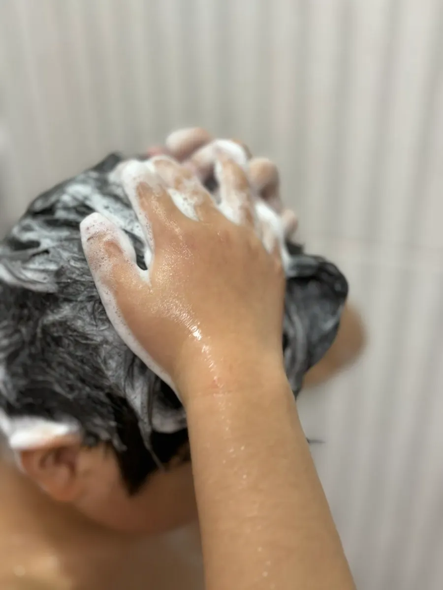 Rich lather from vegan kids shampoo