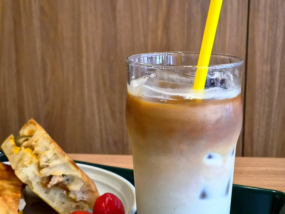 Vanilla bean latte made with roastery beans