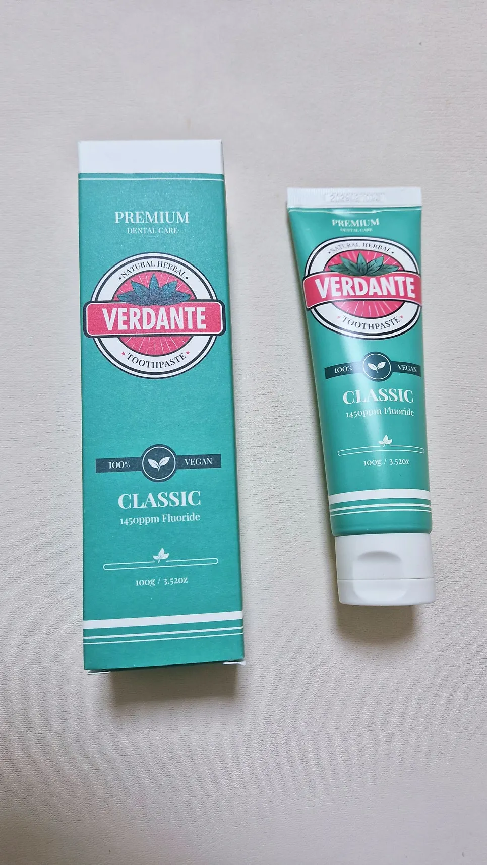 Product photo related to the feel of using Verdante gum toothpaste