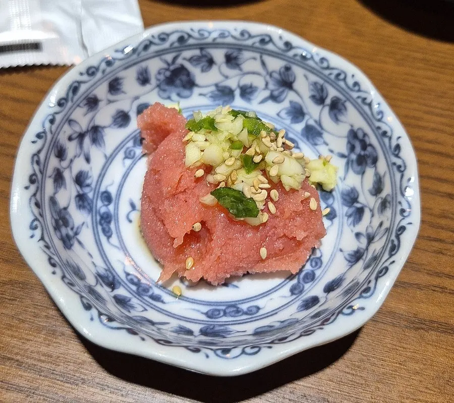 맛보기로 나온 회무침