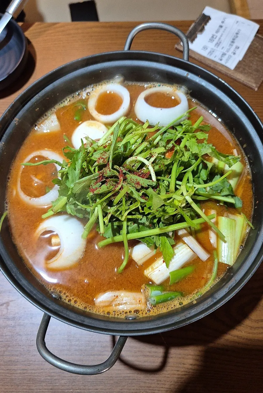 냄비째 나온 꽃게탕 소 사이즈