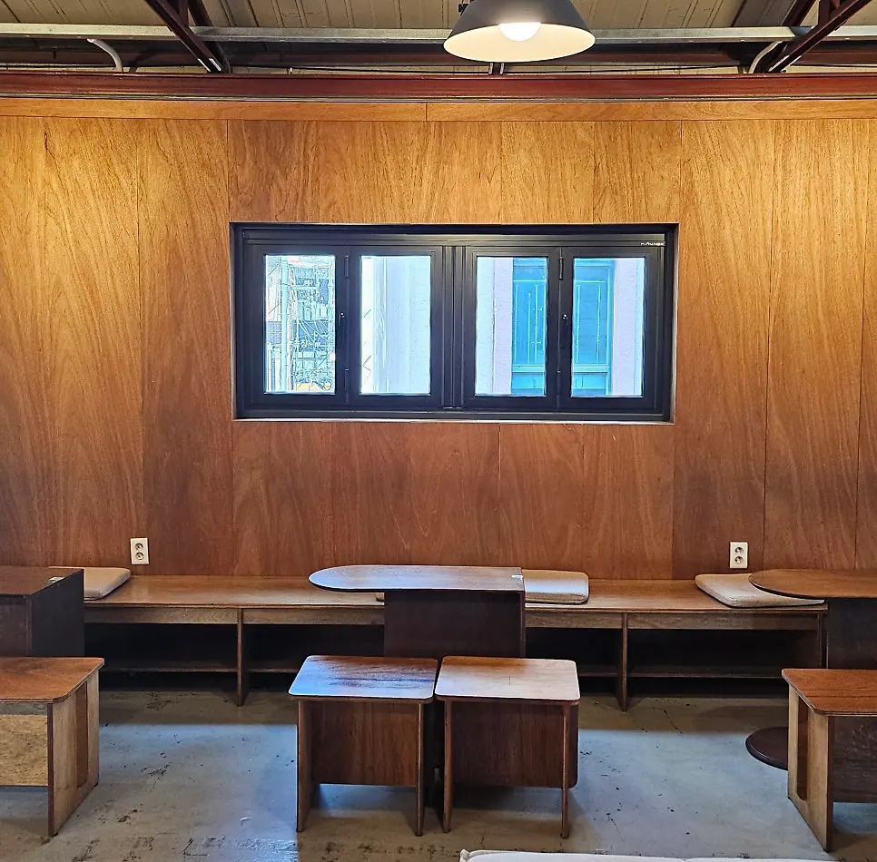 Spacious lounge-style café seating arrangement