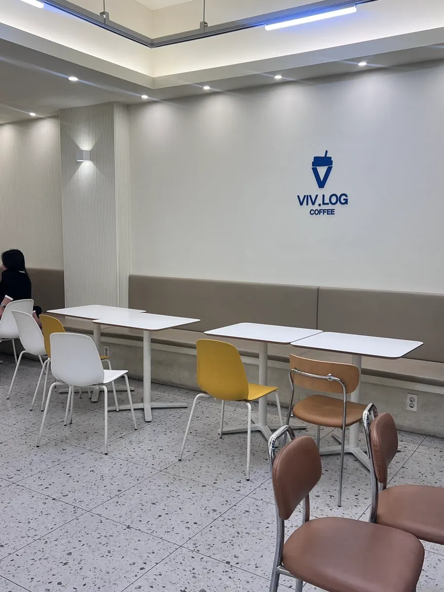 バイブログコーヒーの可愛らしいインテリア小物