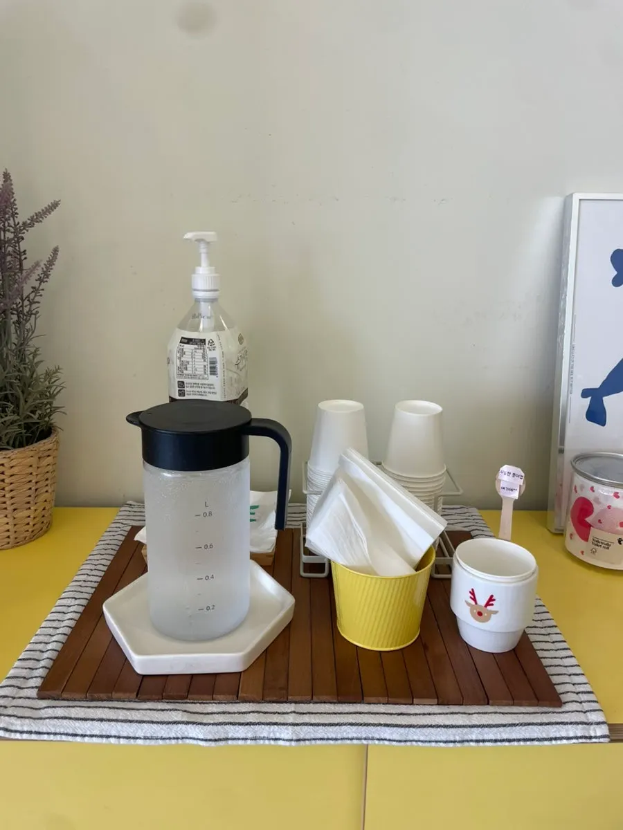 Self-serve water and syrup corner