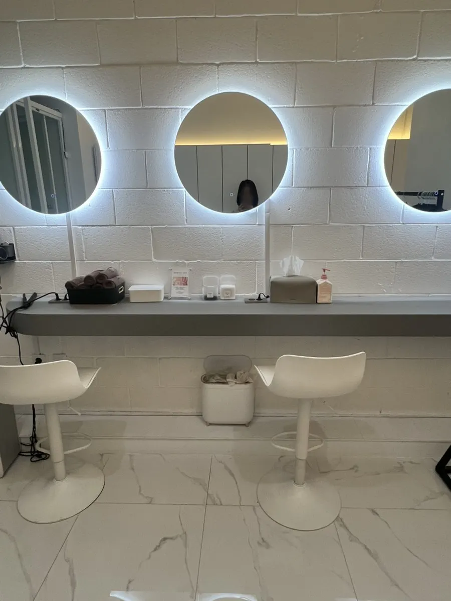 Clean interior of the shower room
