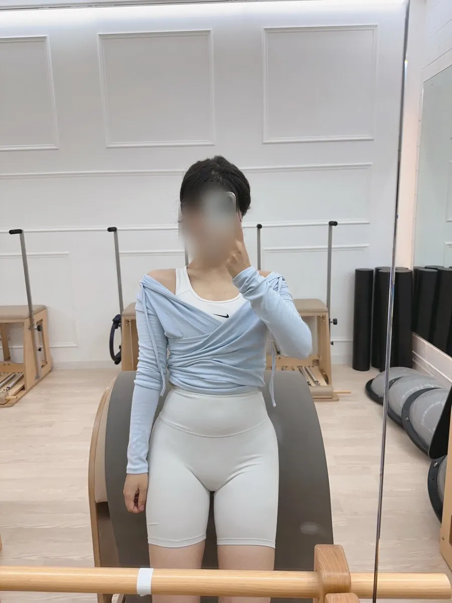 Post-workout photo after the Pilates class