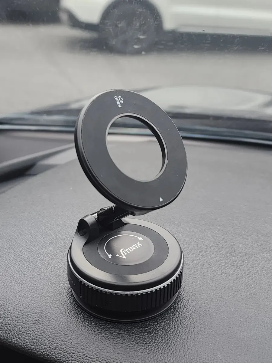Vitanya MagSafe car phone mount
