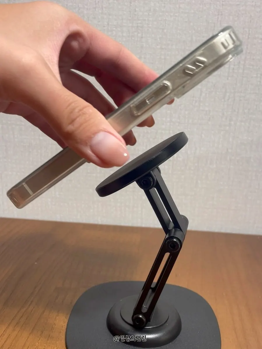 Stand with a non-slip pad