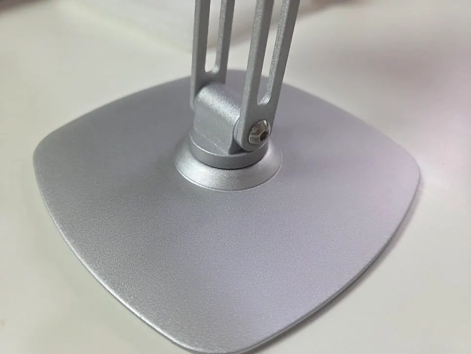 360도 회전 태블릿 거치대