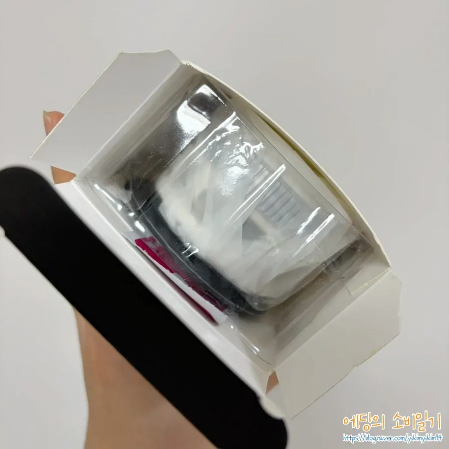 Compact stand box package