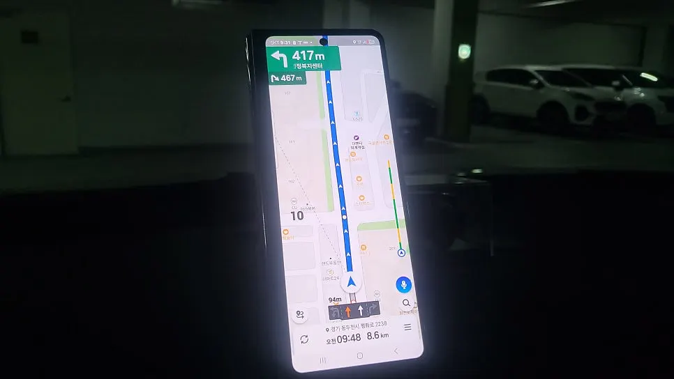 Phone mount rotated to landscape orientation