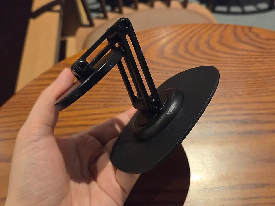VITINYA Metal stand used to hold an iPad