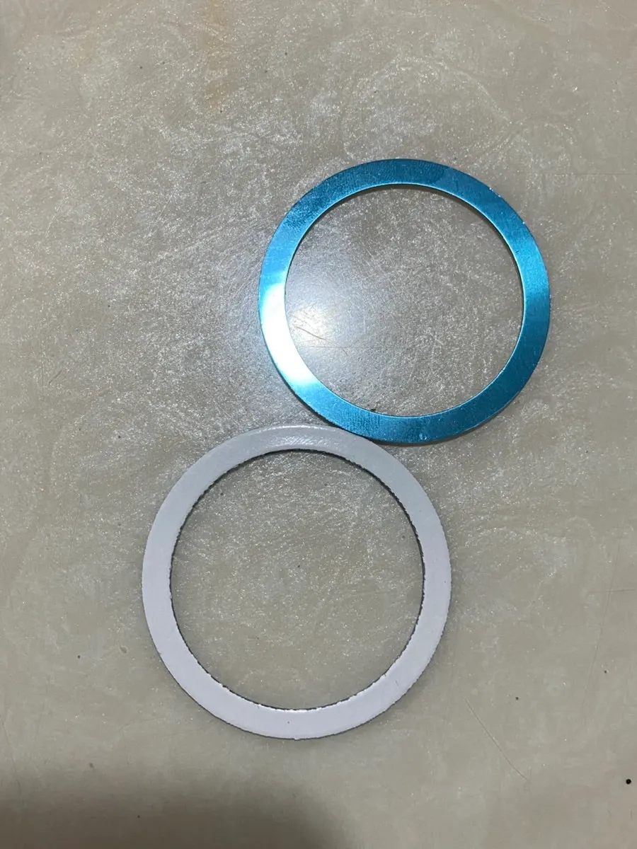 Bitnya desktop MagSafe Stand design