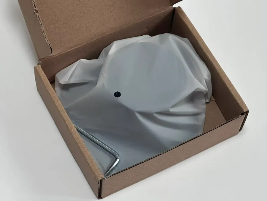 MagSafe stand packaging