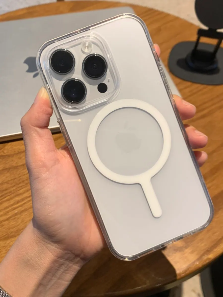 MagSafe stand with a smartphone attached