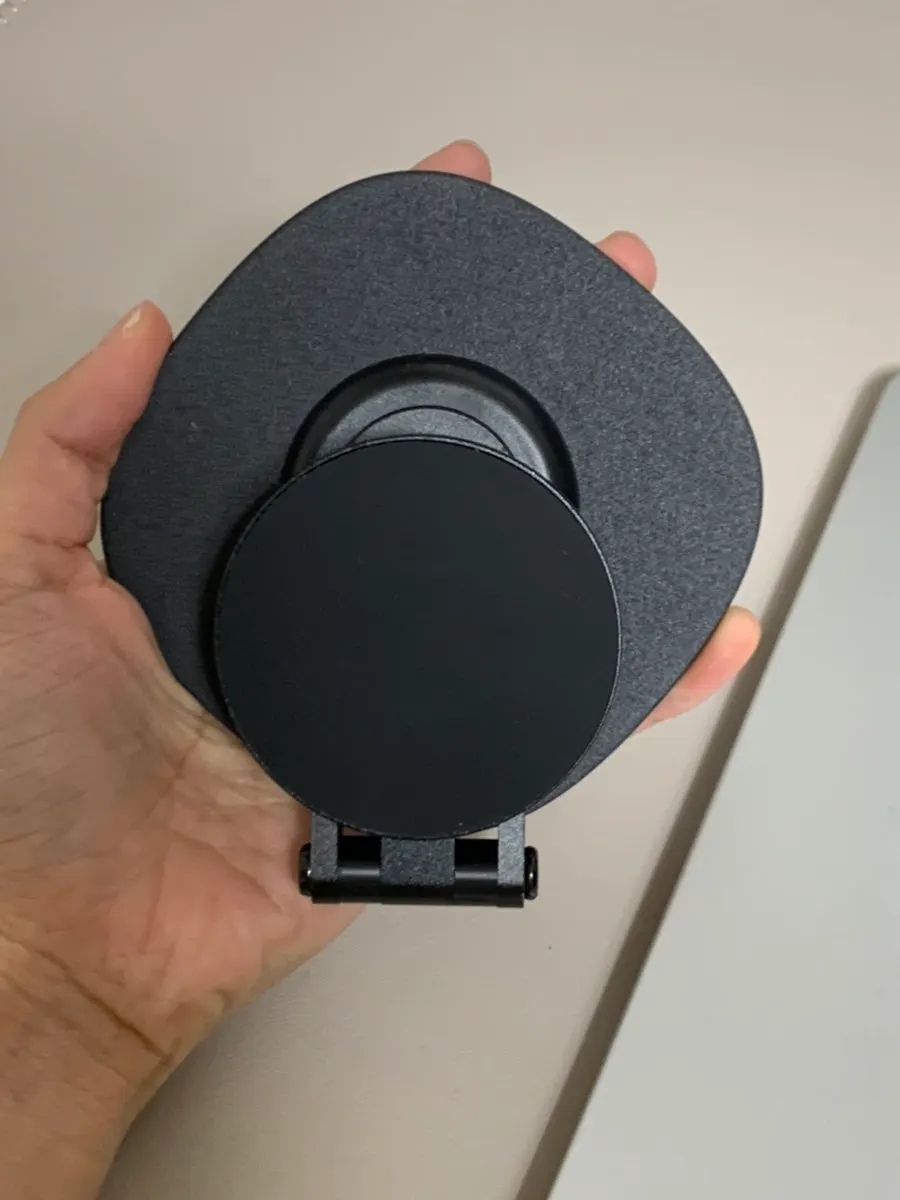 MagSafe stand for taking photos