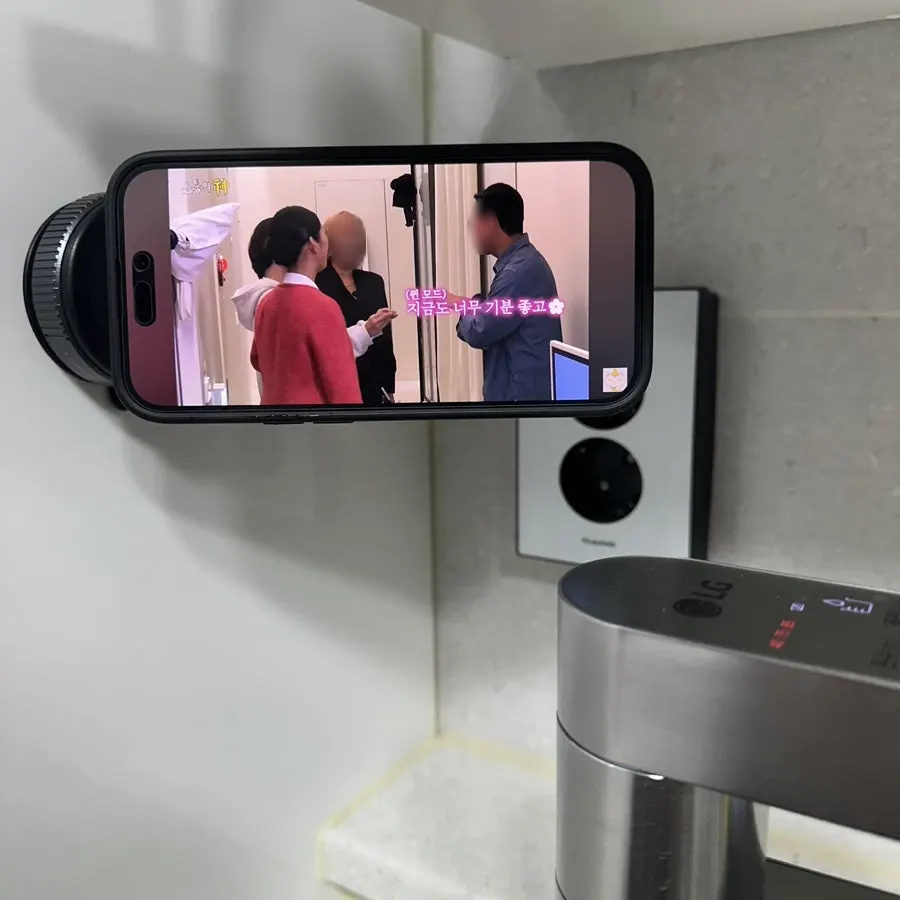 皿洗い中にスマホを見るためのスタンド活用
