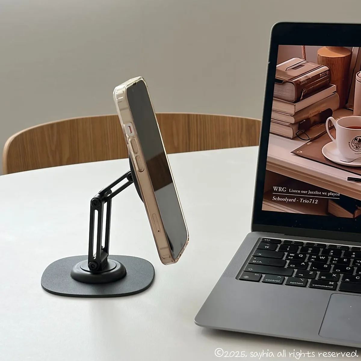 Hero image of the Bitinya Metal MagSafe Stand