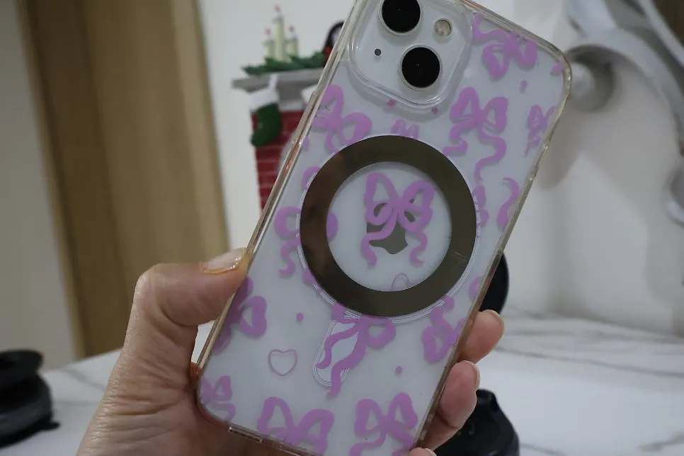 Phone stand used during sewing
