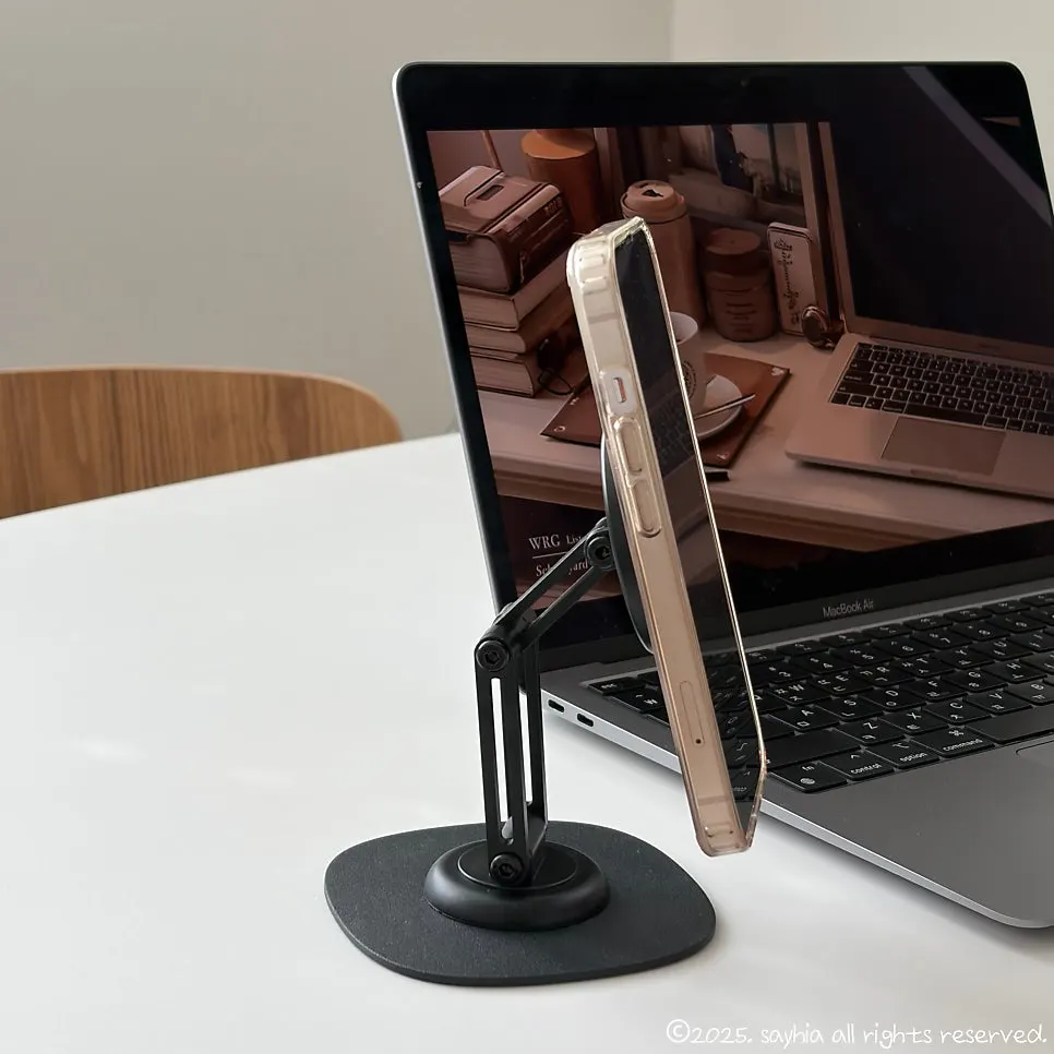 Small and neat Bitinya MagSafe stand