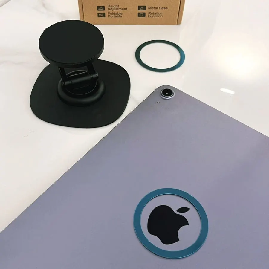 Using a magnetic sticker for an iPad Air 5