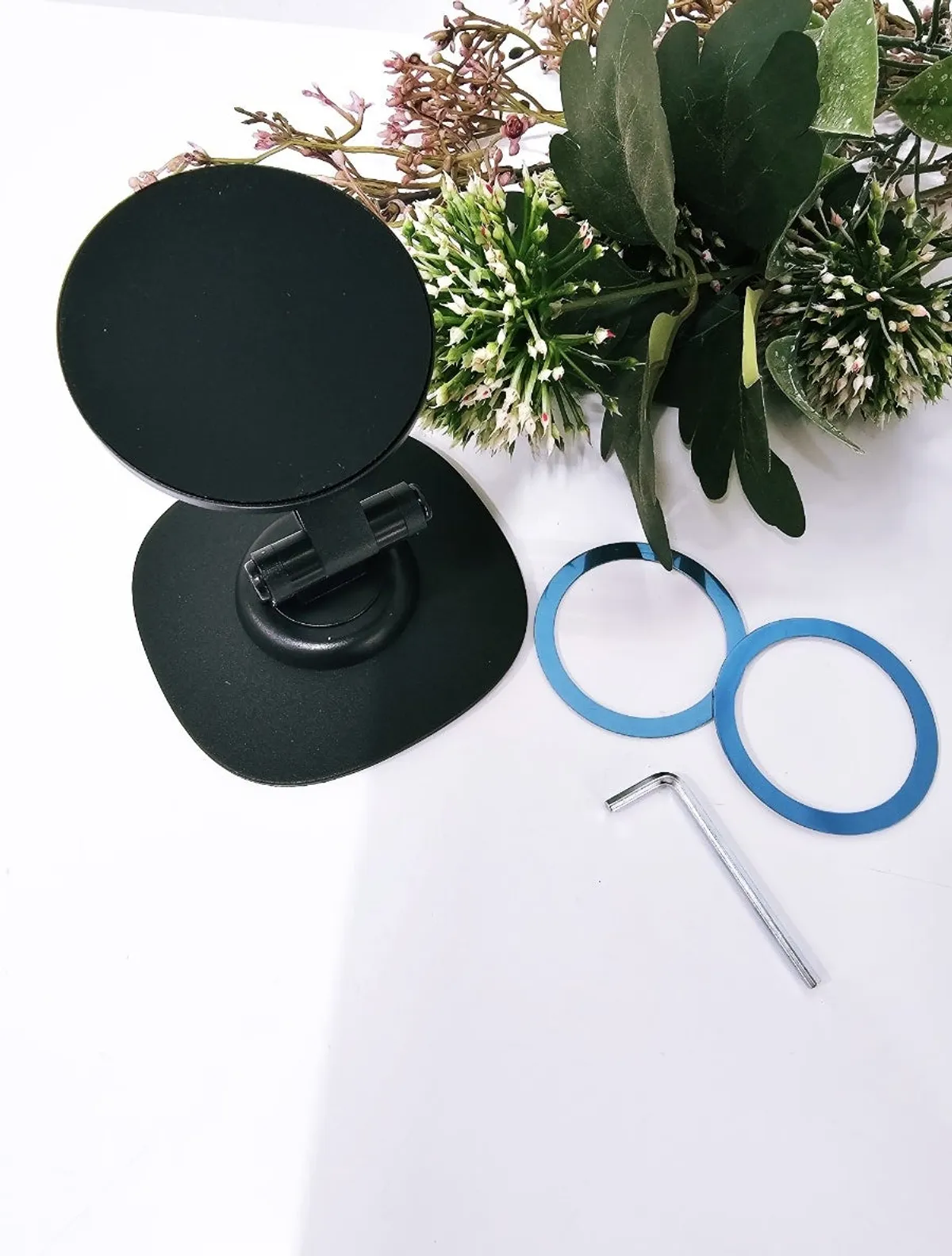 Featured image of the Bitinya MagSafe Stand