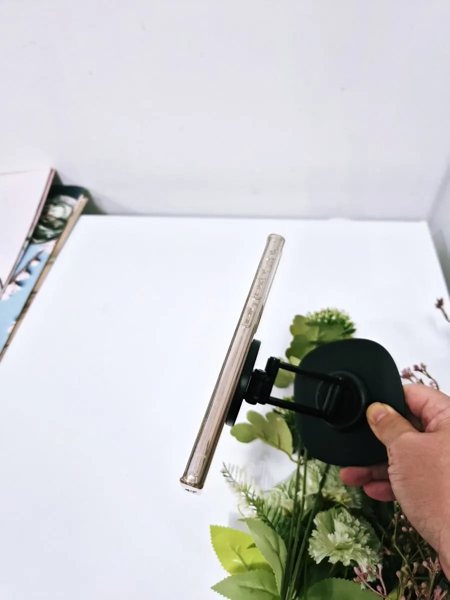 Galaxy-compatible MagSafe stand
