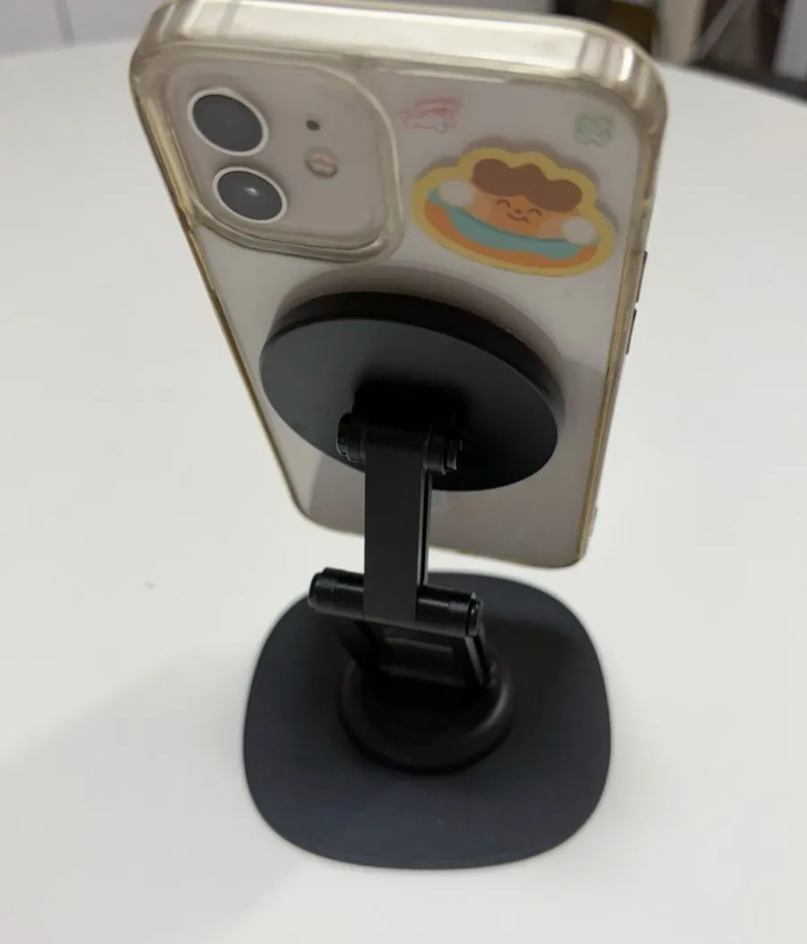 Bitinya MagSafe phone stand fixed at a desired angle