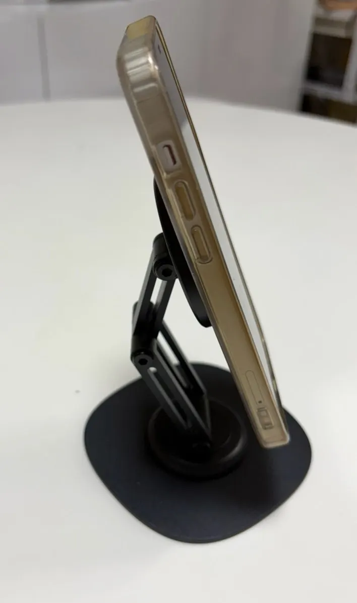Bitinya stand that can change phone orientation