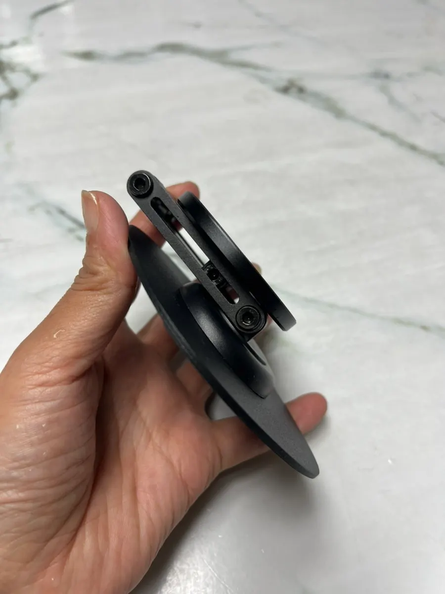 VITINYA stand used in everyday life