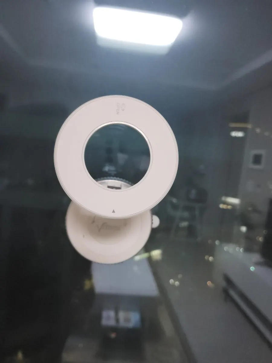 Mount capable of 360-degree rotation