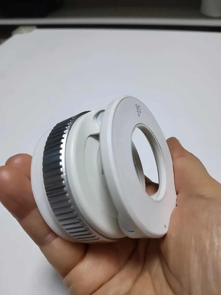 Mount attached to a mirror
