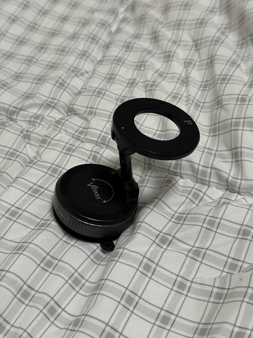 Bitinya MagSafe stand set with magnetic rings