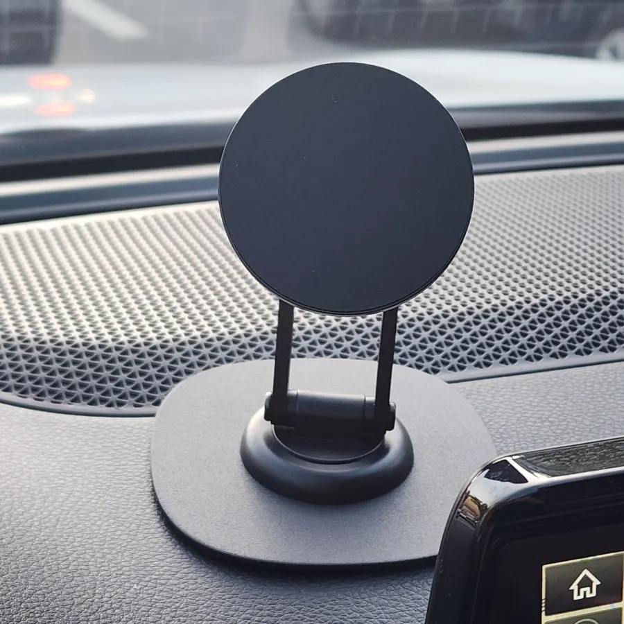 MagSafe magnetic stand