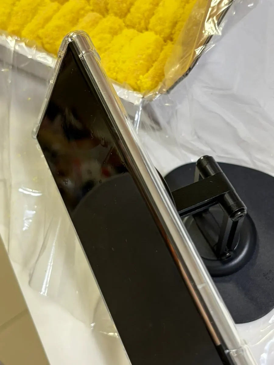 Compatible devices for the Bitinya stand