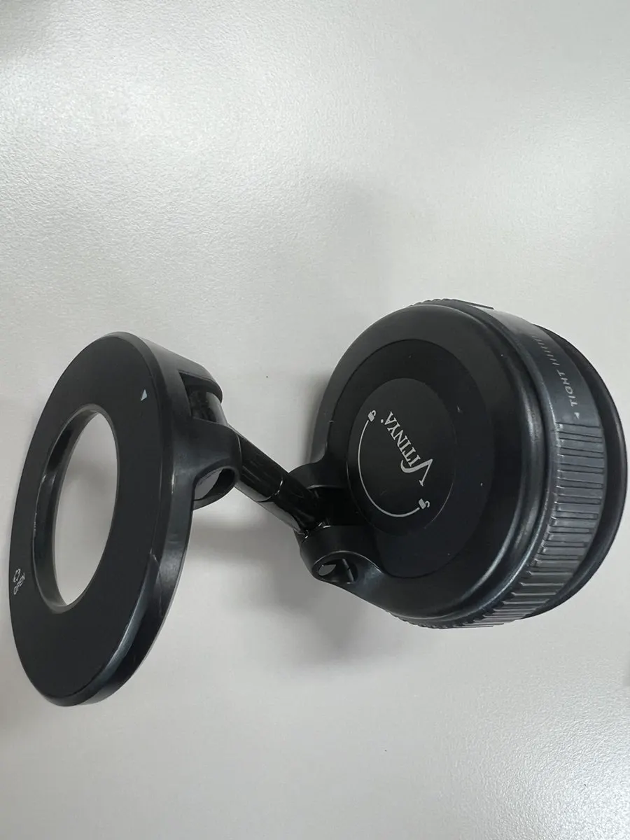 Suction mount that did not fall off for 2 weeks